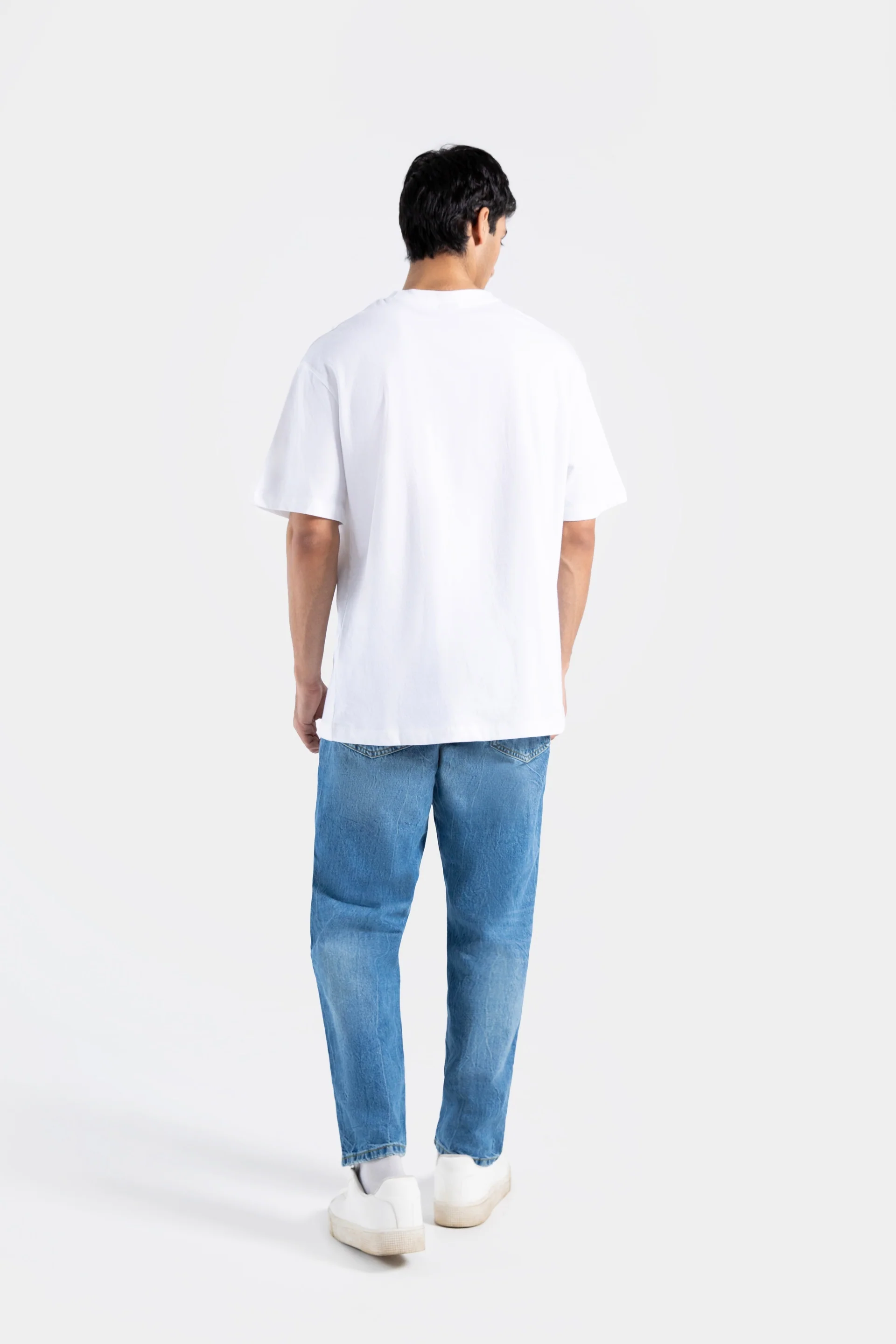 Just chill Tee Medium