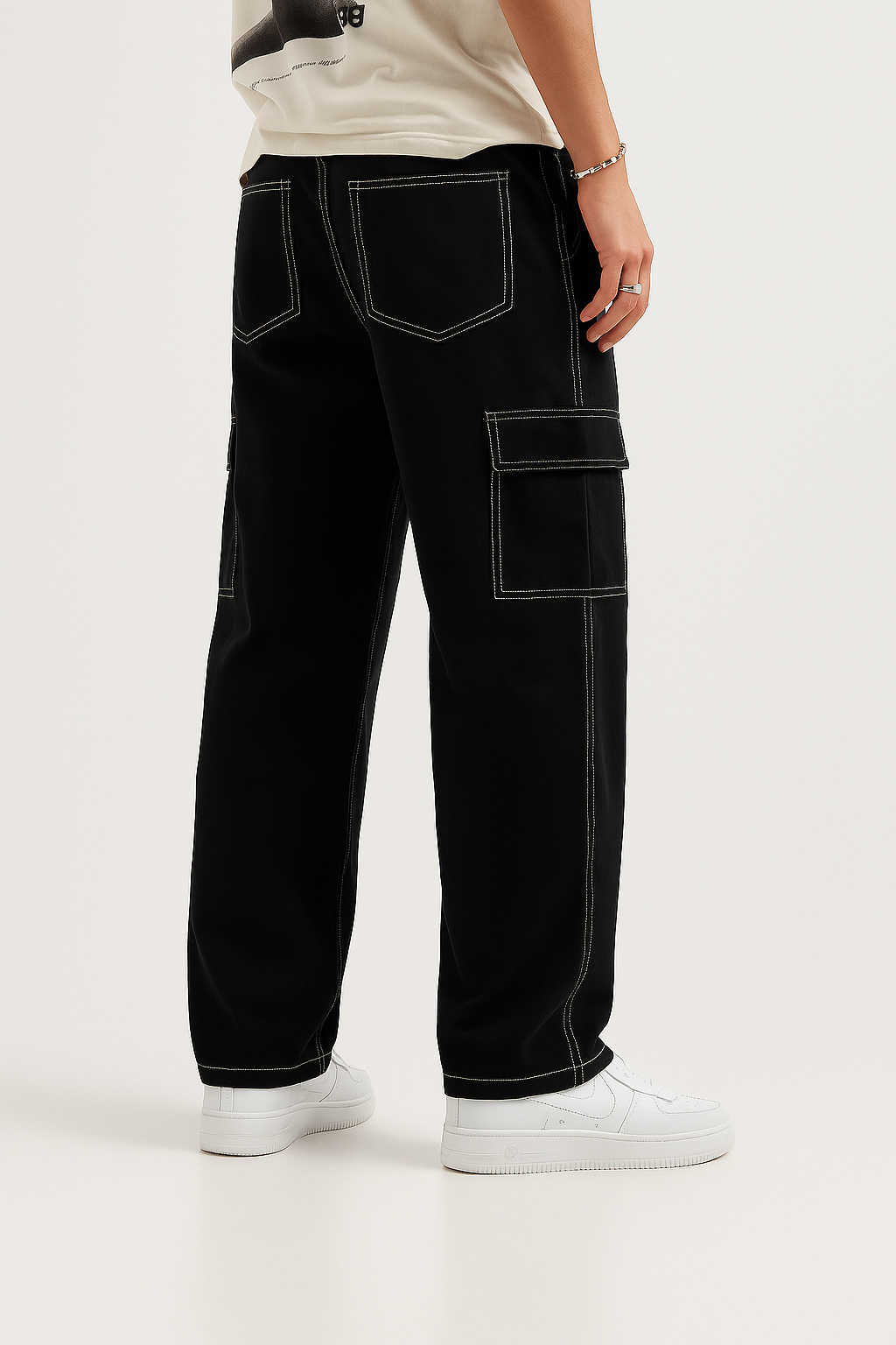 Black White Cargo jeans